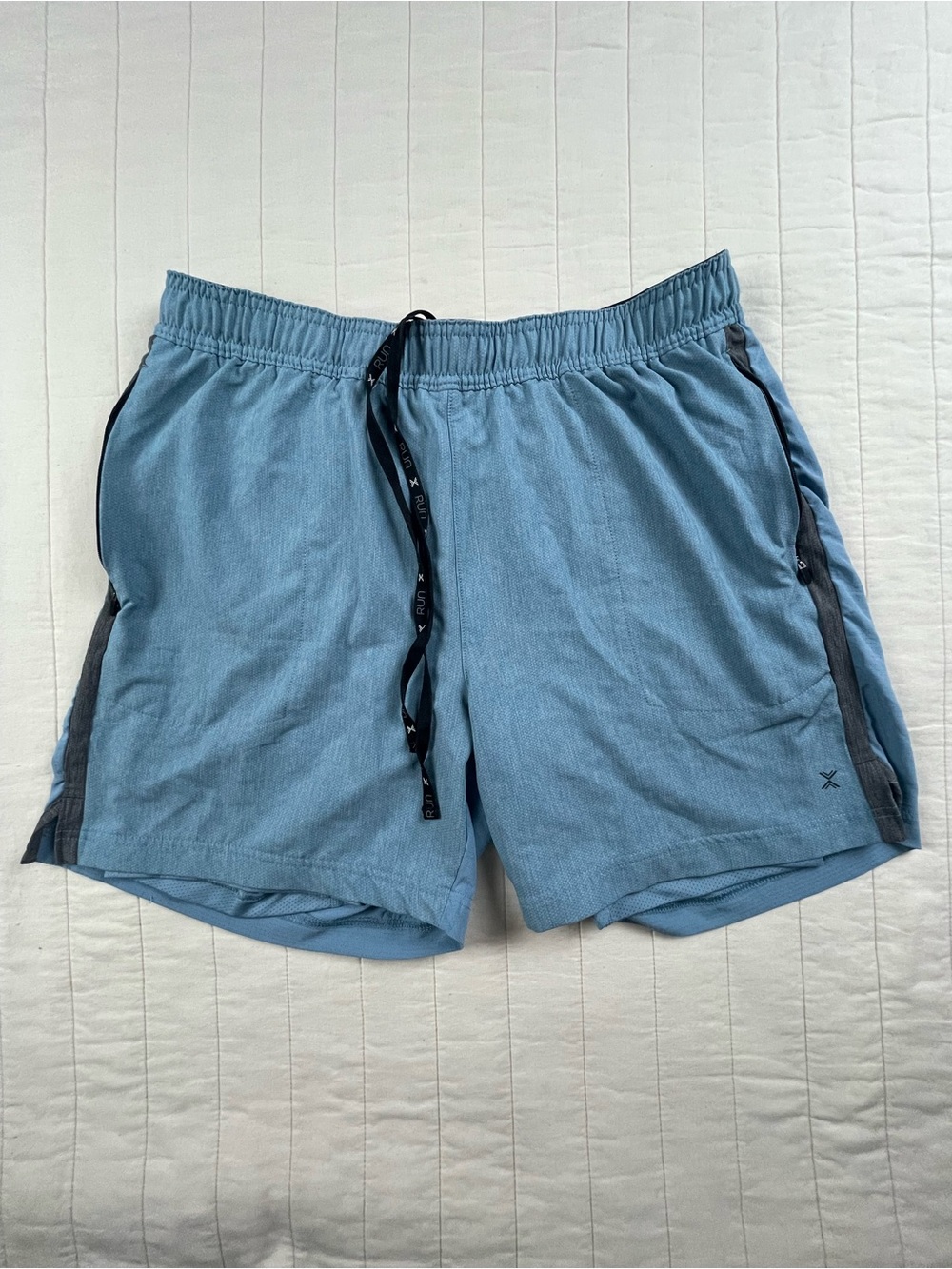 Xersion Light Quick Dry Blue Run Short with Undershorts Medium
